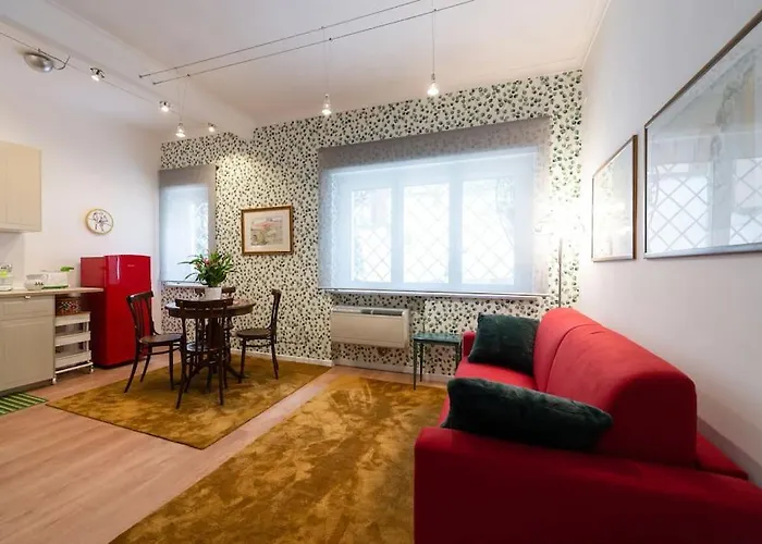 Casa Bouganville - St. Peter Romantic Rome